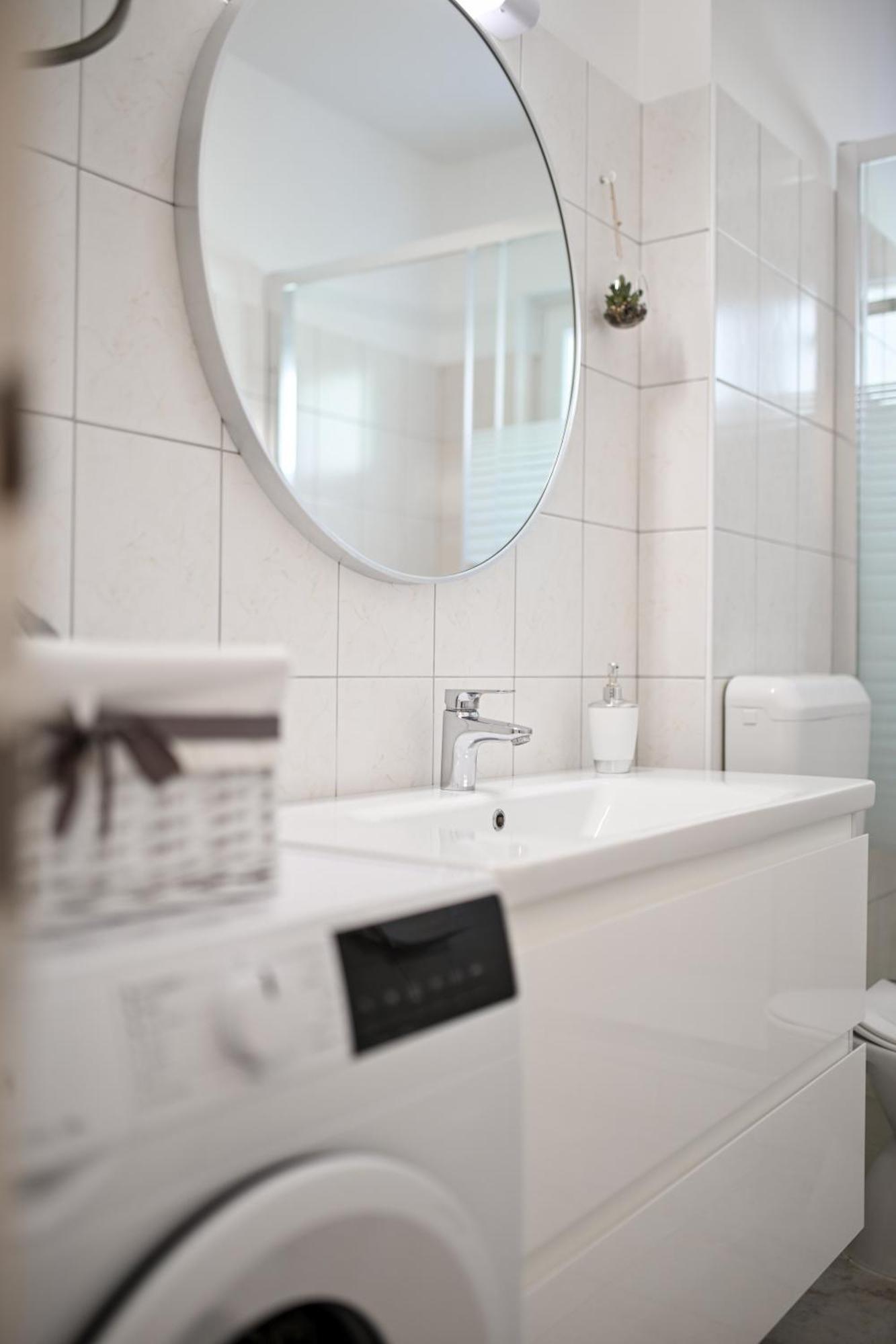 Near Zadar City Center Apartment With Free Parking And Air Condition In Each Room Ngoại thất bức ảnh